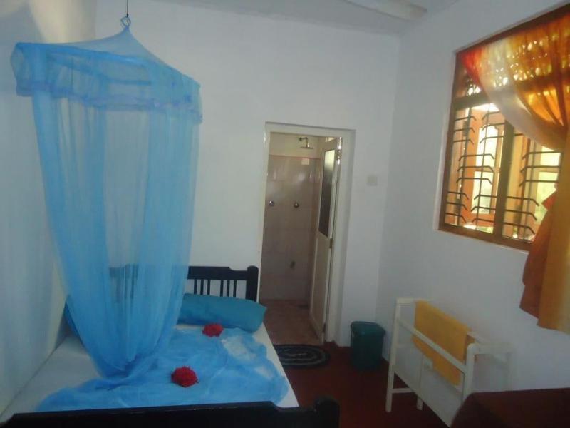 Nishan Surf Inn image