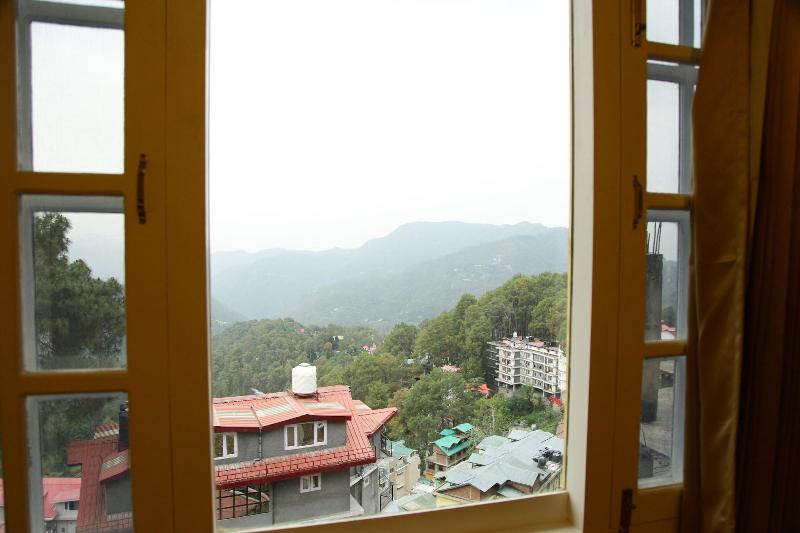 Hotel Aangan Regency image
