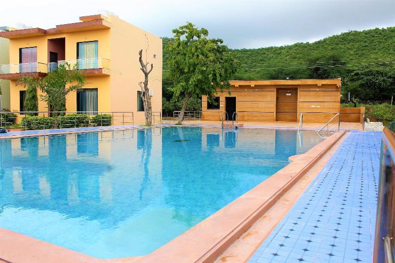 Chitrakoot Garden And Resorts Pushkar image