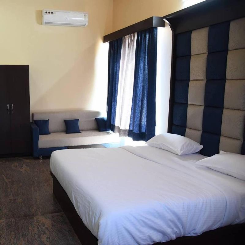Chitrakoot Garden And Resorts Pushkar image