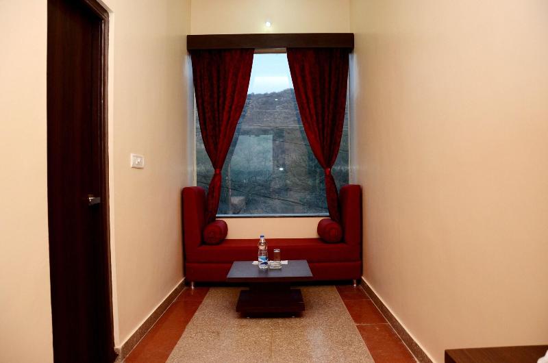 Chitrakoot Garden And Resorts Pushkar image