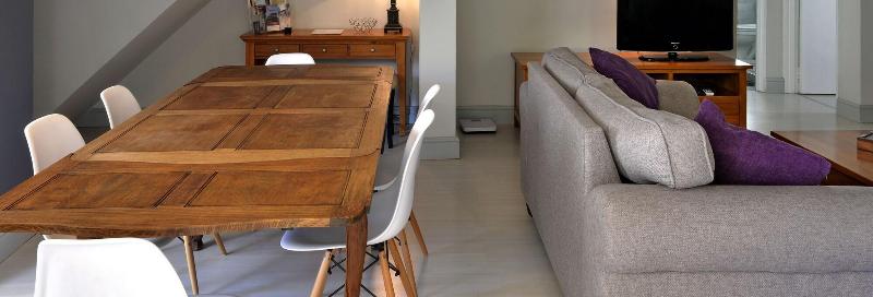 Lemon Tree Cottage image