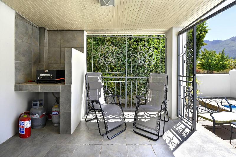 Lemon Tree Cottage image