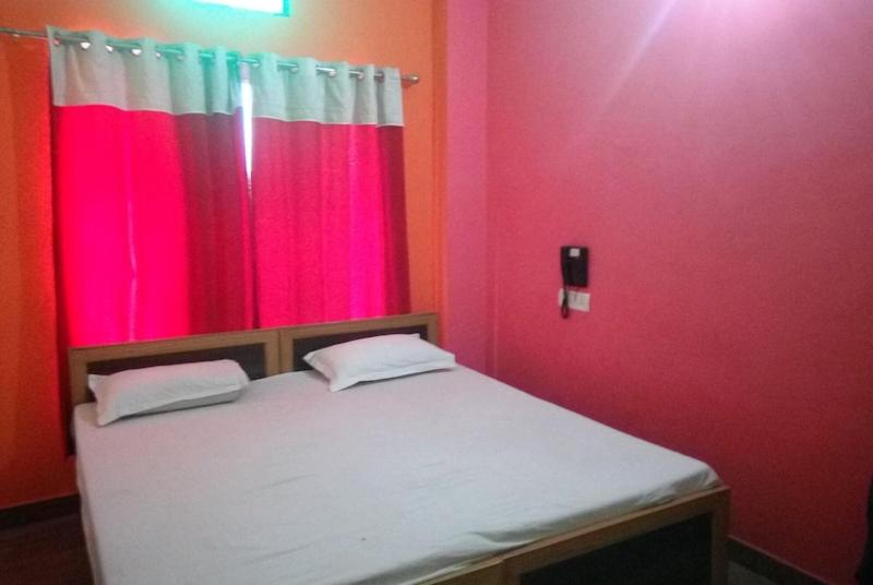Goroomgo Kashi Inn Varanasi image