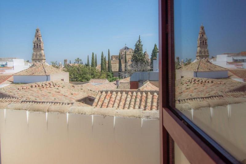 Casas de la Juderia de Córdoba image