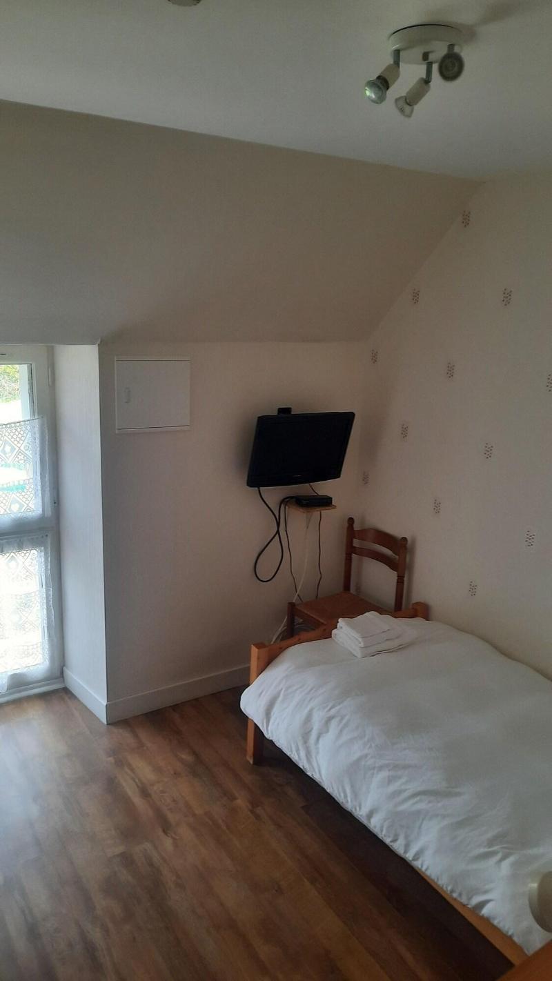 Auberge St Julien Aux Bois image