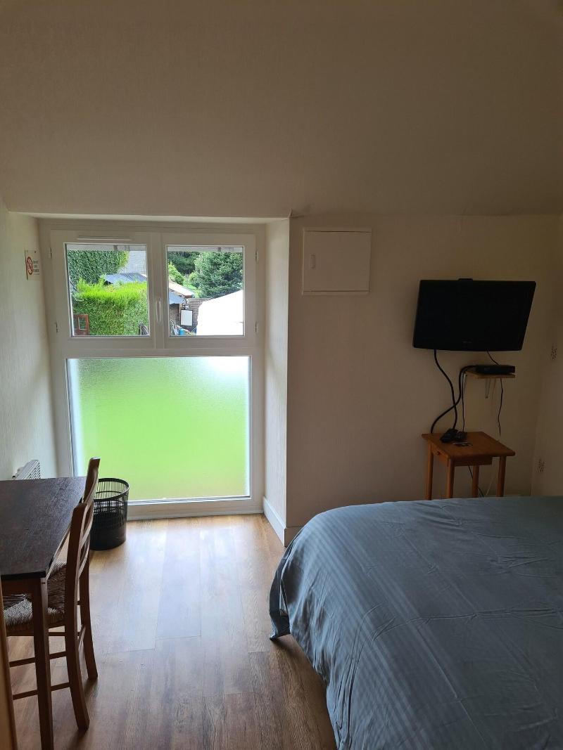 Auberge St Julien Aux Bois image