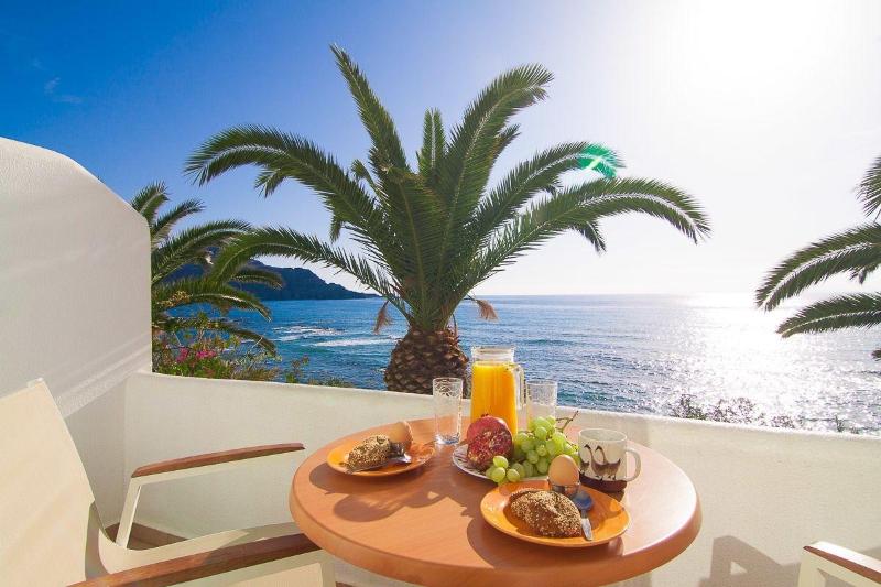 Skinos Apartments And Studios image