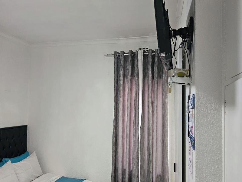 Goshen Lodge Fitzroy image