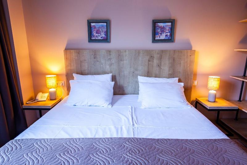 Hotel N16 image