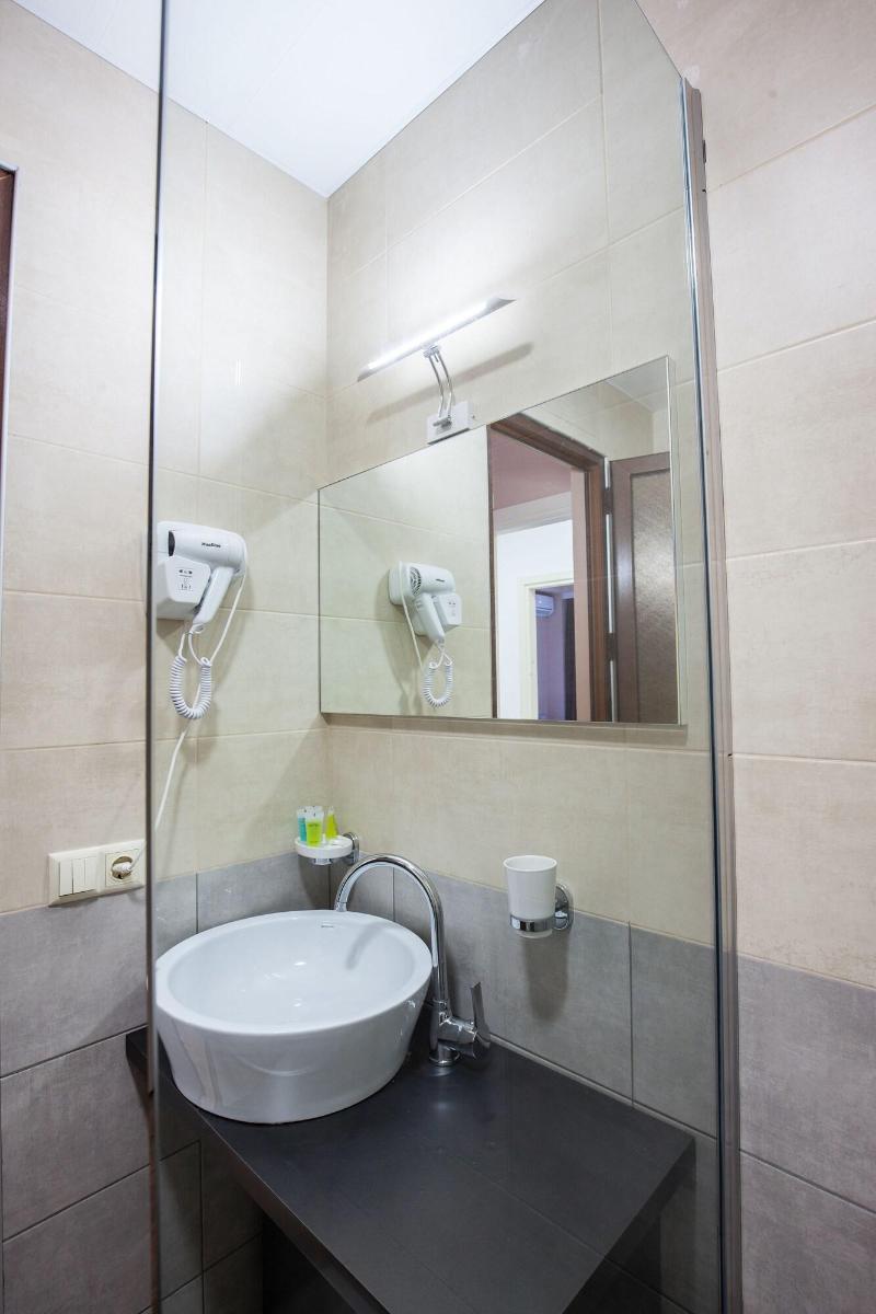 Hotel N16 image