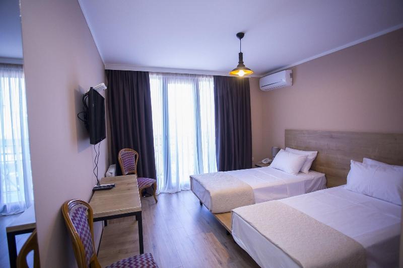 Hotel N16 image