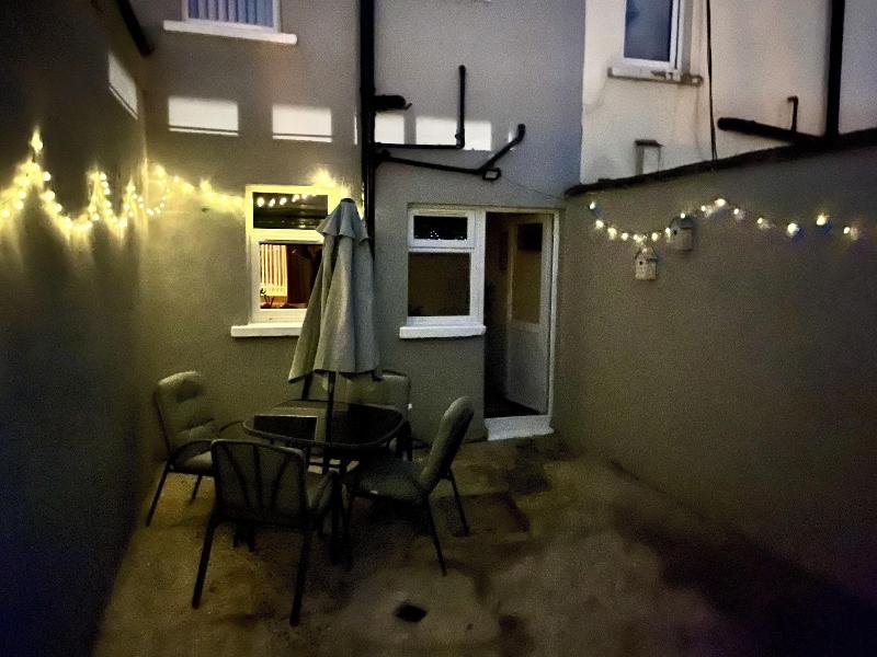 Cosy 2-bed House Close To Belfast City Centre — main photo