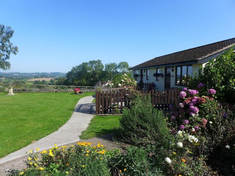 The Rock Self Catering Holiday Accommodation image