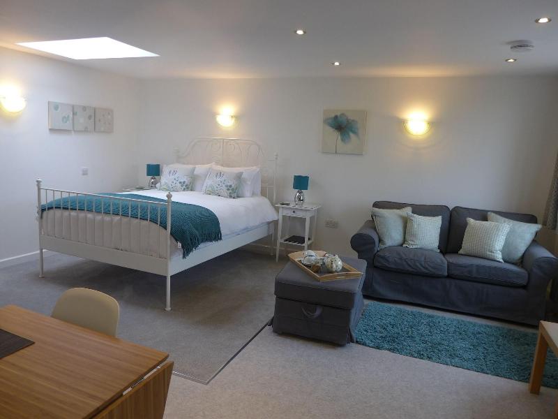 The Rock Self Catering Holiday Accommodation image