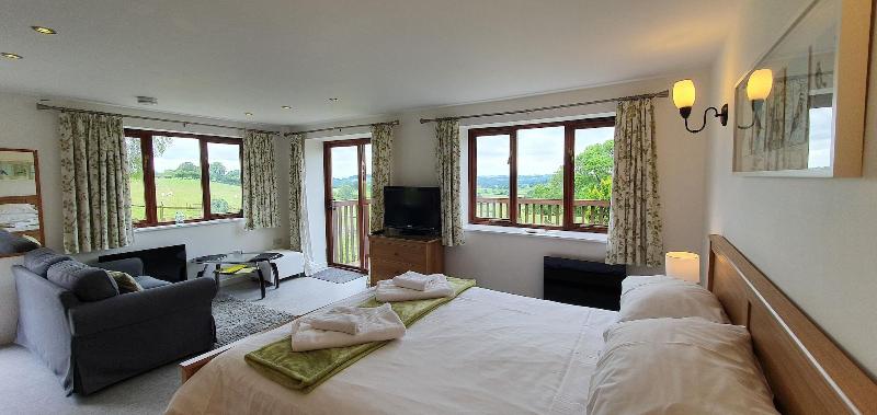 The Rock Self Catering Holiday Accommodation image