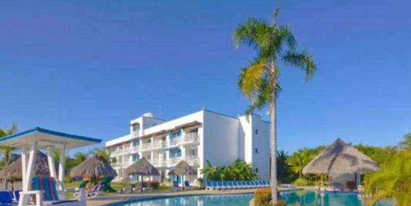 Hotel Playa Blanca All Inclusive Beach Resort