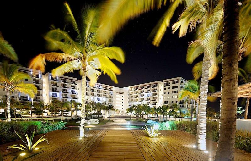 Playa Blanca All Inclusive Beach Resort image