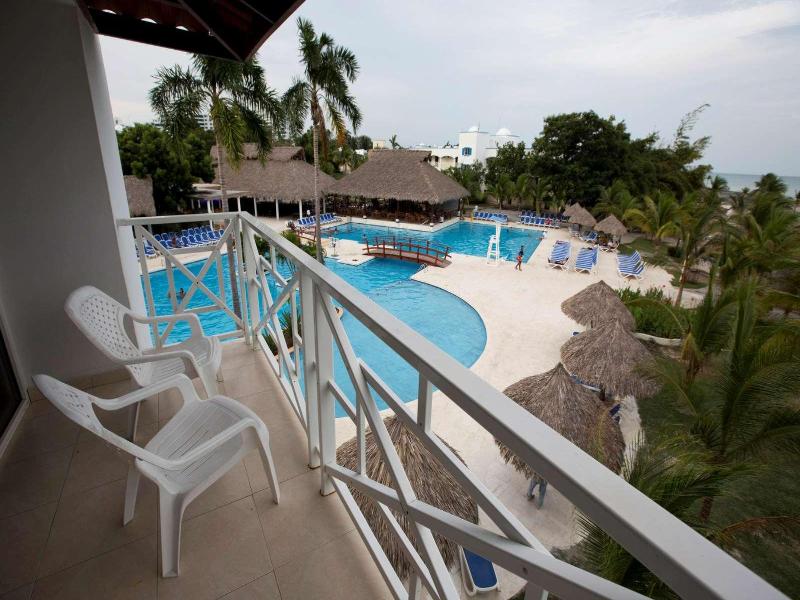 Playa Blanca All Inclusive Beach Resort image