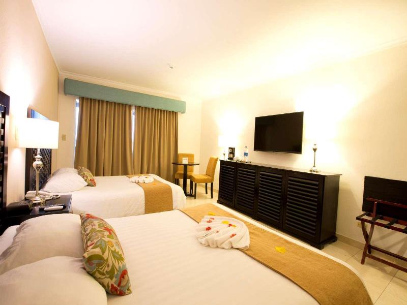 Playa Blanca All Inclusive Beach Resort image