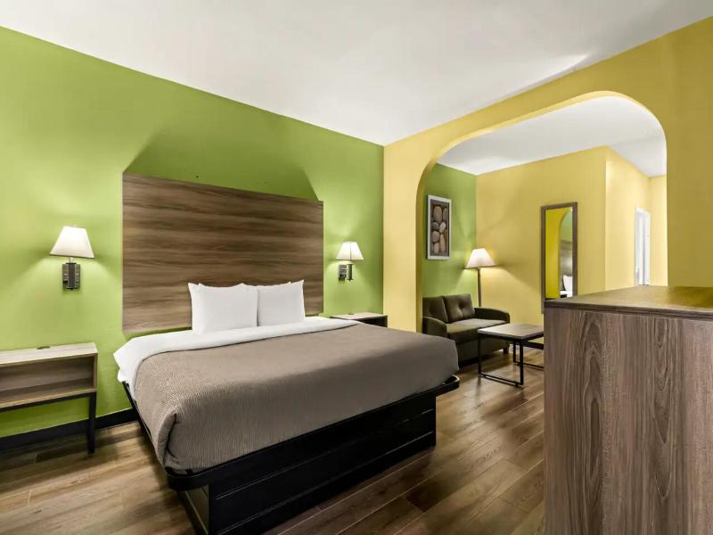 Quality Inn Bay City TX image