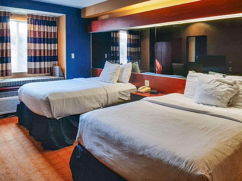 Starkville Inn and Suites image