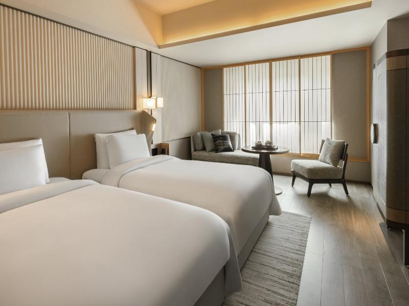 Dusit Thani Kyoto image