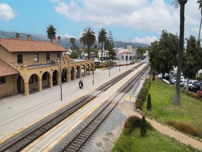 ITH Santa Barbara Surf Hostel image