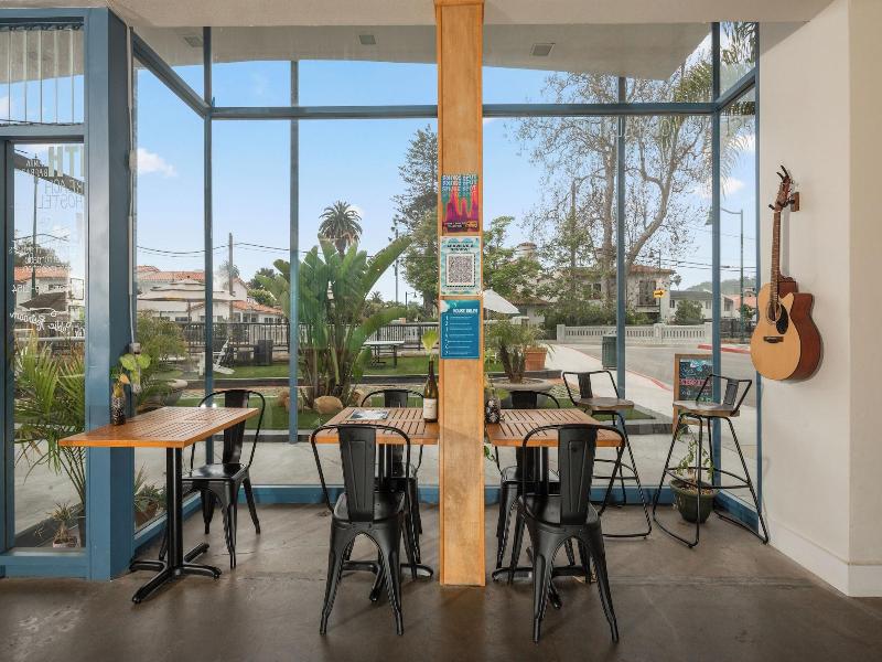 ITH Santa Barbara Surf Hostel image