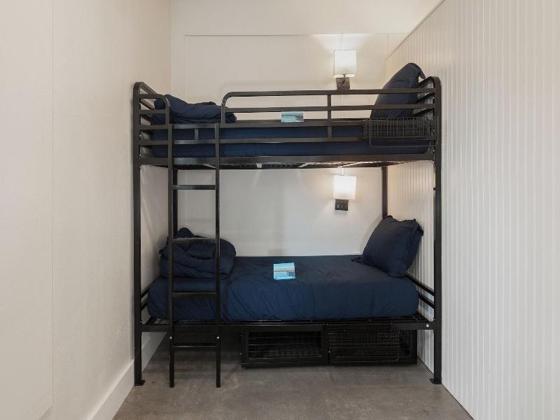ITH Santa Barbara Surf Hostel image