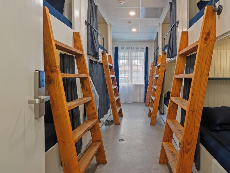 ITH Santa Barbara Surf Hostel image