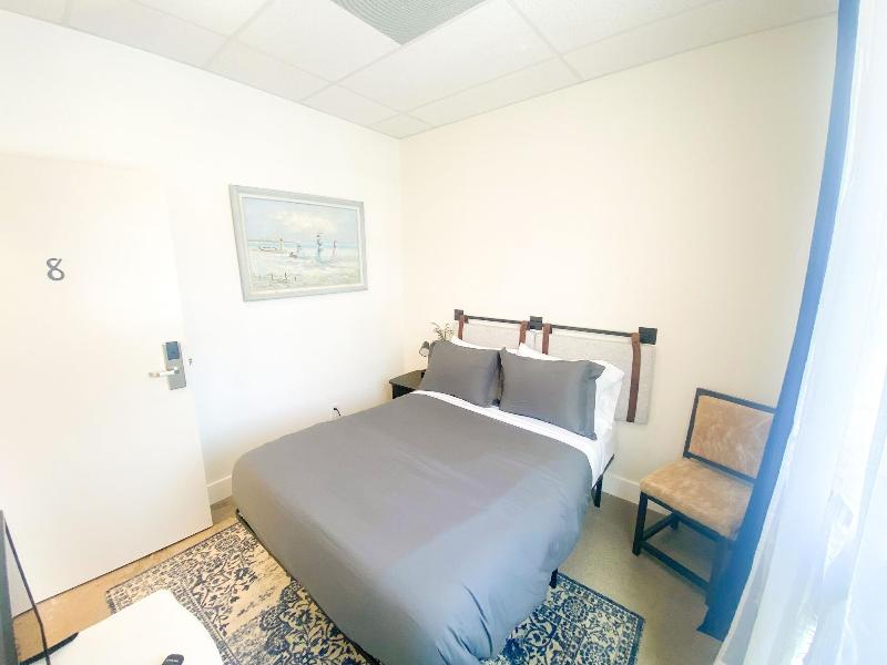 ITH Santa Barbara Surf Hostel image