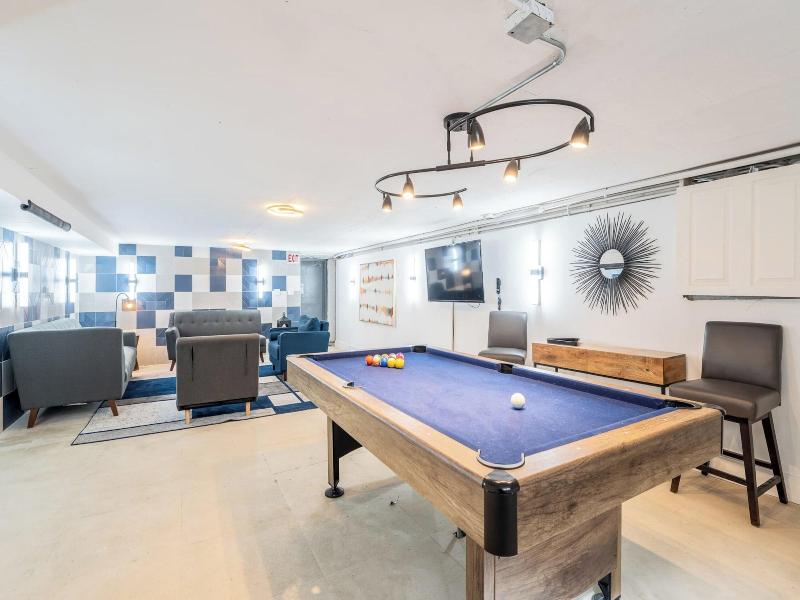 Praia Boutique Hotel And Residences image
