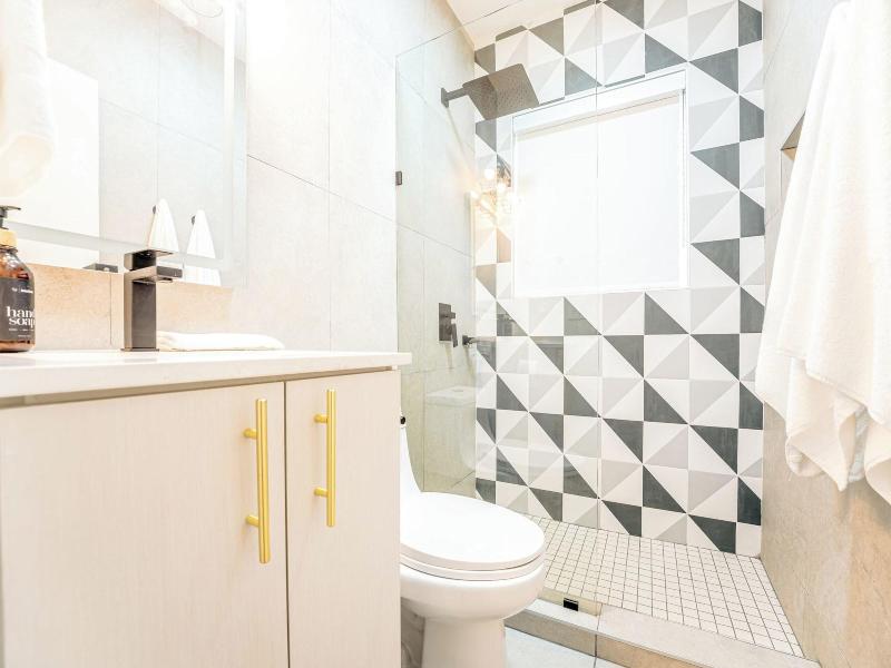 Praia Boutique Hotel And Residences image