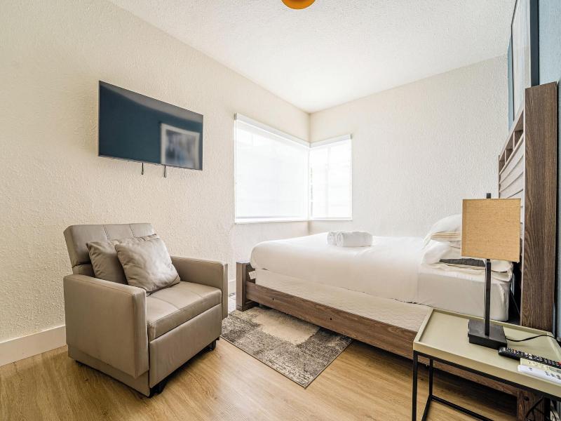 Praia Boutique Hotel And Residences image