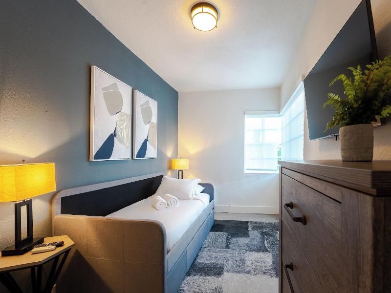 Praia Boutique Hotel And Residences image