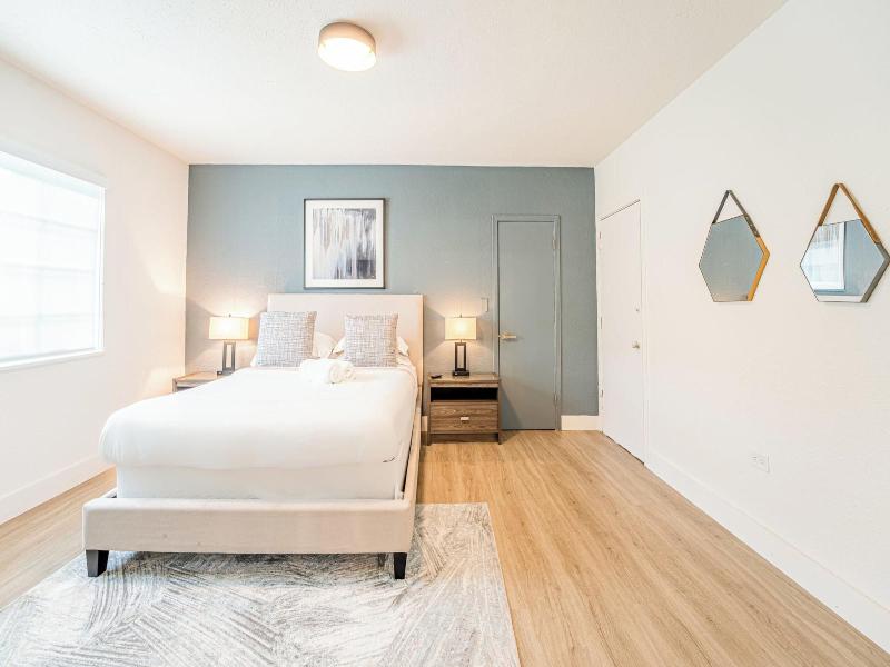 Praia Boutique Hotel And Residences image