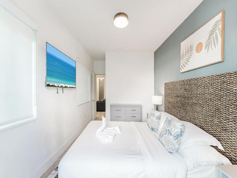 Praia Boutique Hotel And Residences image