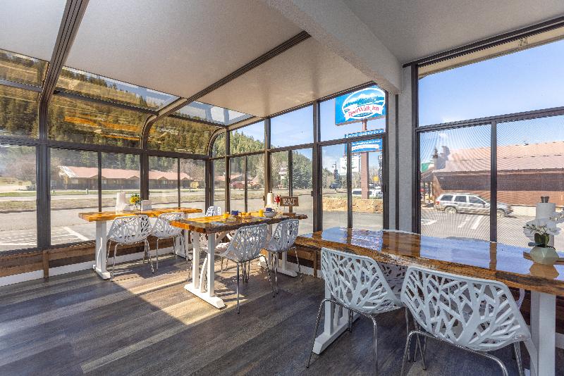 Riverwalk Inn image