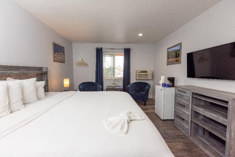 Riverwalk Inn image