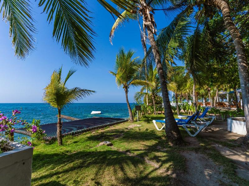 Hotel Cocoliso Resort image