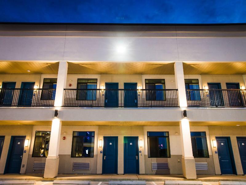 Palace Inn Federal Road