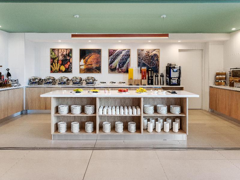 Hampton By Hilton Guanacaste Airport image