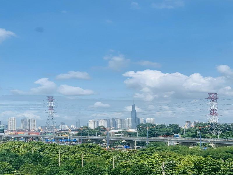 Thanh Vinh Hotel and Apartments image