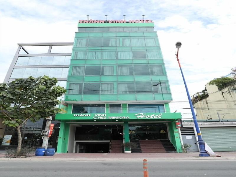 Thanh Vinh Hotel and Apartments image