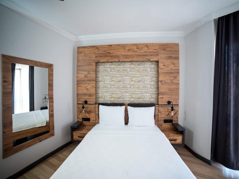Imroz Adali's Butik Otel 4