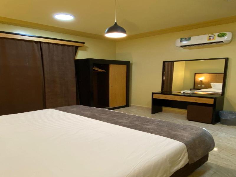 Diyar Al Basateen Hotel Apartment image