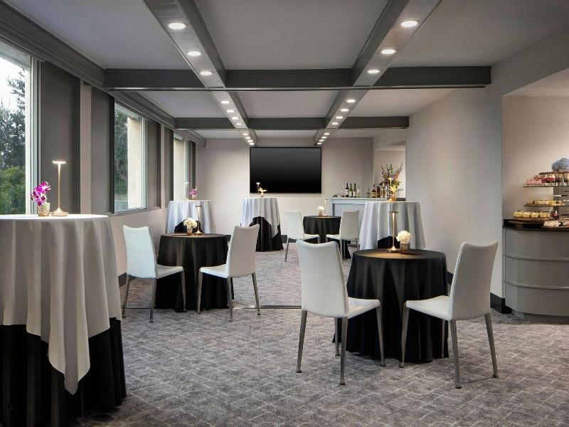 Dallas/Addison Marriott Quorum by the Galleria image