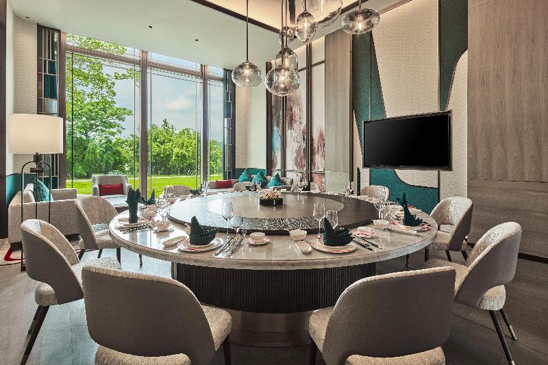 Crowne Plaza Ganzhou image