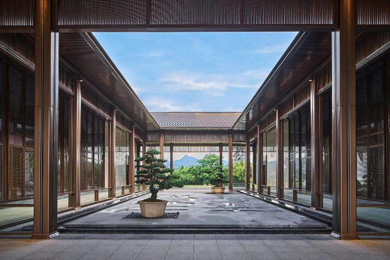 Crowne Plaza Ganzhou image